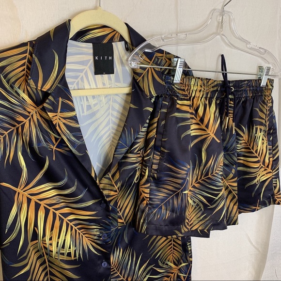 Kith Silk Pajama Leaf Set - Picture 6 of 11